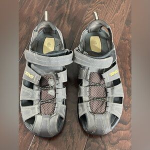 Teva Forebay Leather Sandals S/N 1001116 Fisherman Sport Hiking  Men Size 11